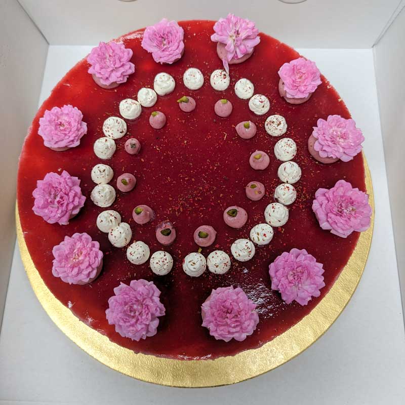 Rosen echte frische ungespritzte bio blumen fuer torten ungespritzte & bio-blumen für hochzeitstorten